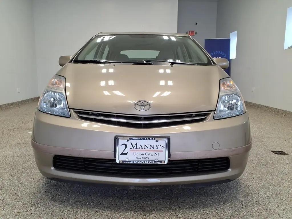 used 2007 Toyota Prius car, priced at $5,995