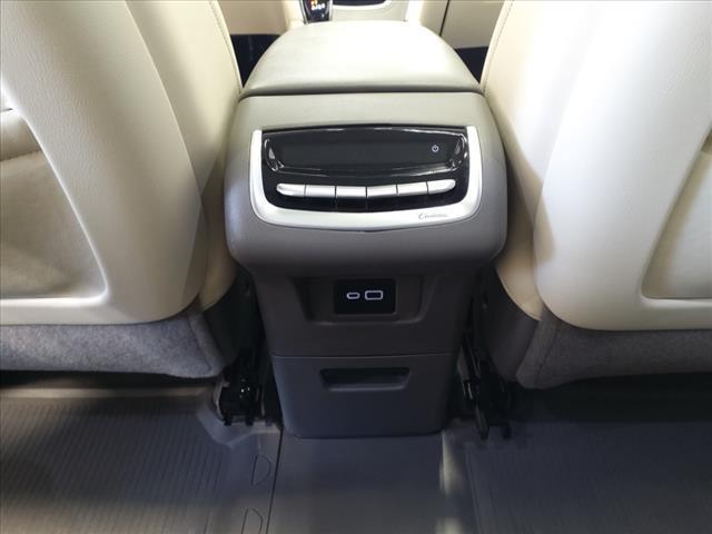 used 2020 Cadillac XT6 car, priced at $23,995