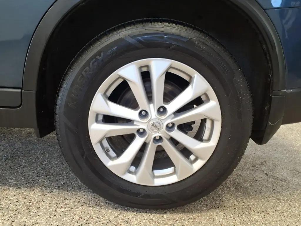 used 2015 Nissan Rogue car, priced at $8,995