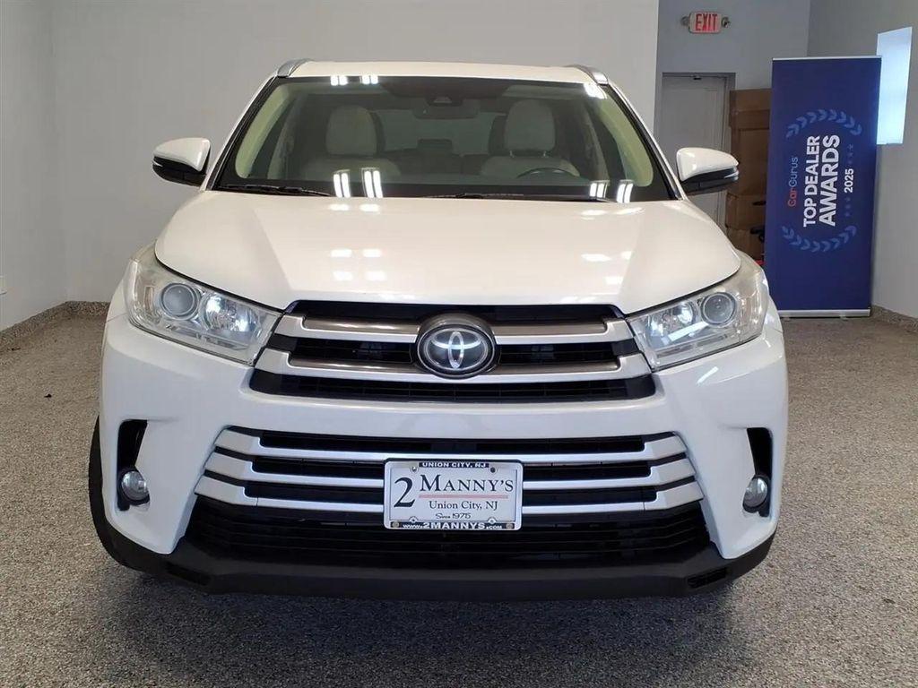 used 2018 Toyota Highlander car, priced at $18,795