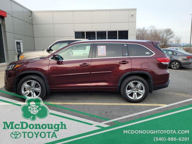 used 2019 Toyota Highlander car, priced at $30,990