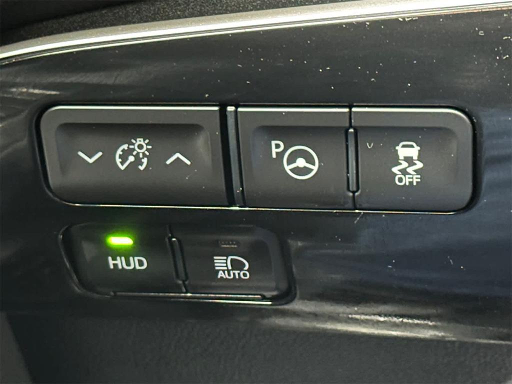 used 2022 Toyota Prius car, priced at $25,995