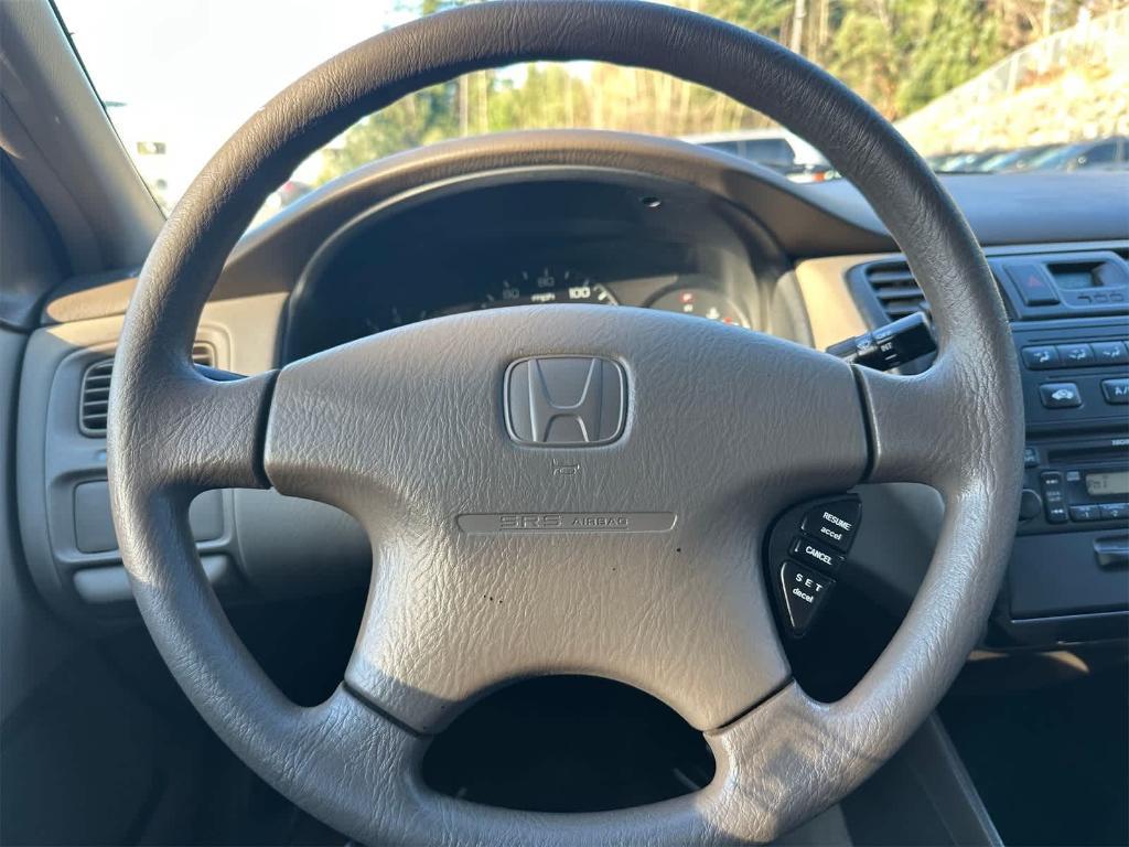 used 2001 Honda Accord car, priced at $8,995