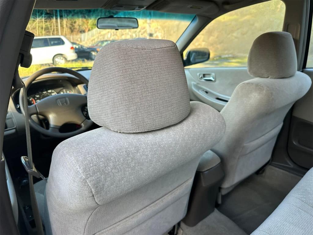 used 2001 Honda Accord car, priced at $8,995
