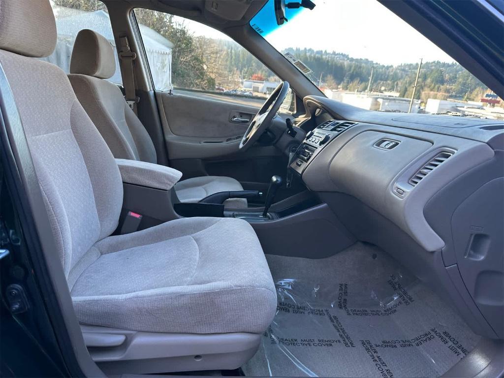 used 2001 Honda Accord car, priced at $8,995