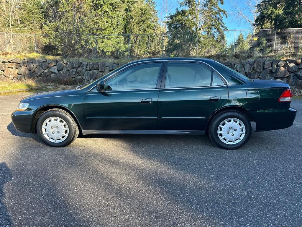 used 2001 Honda Accord car, priced at $8,995