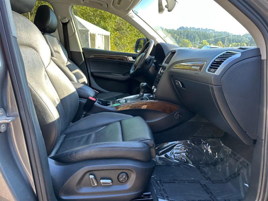 used 2013 Audi Q5 car, priced at $9,500