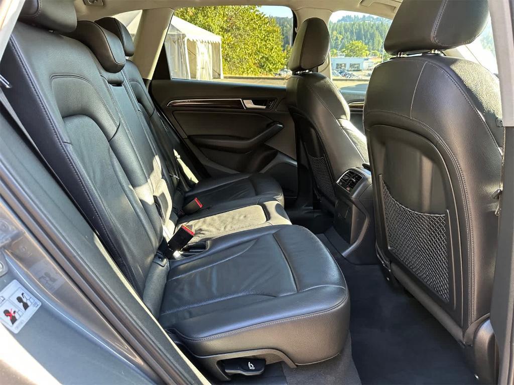 used 2013 Audi Q5 car, priced at $9,500
