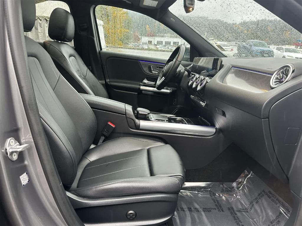 used 2022 Mercedes-Benz GLA 250 car, priced at $27,999