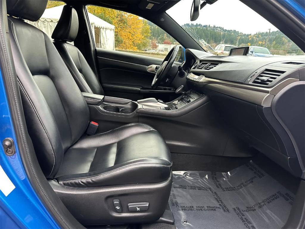 used 2017 Lexus CT 200h car, priced at $19,777