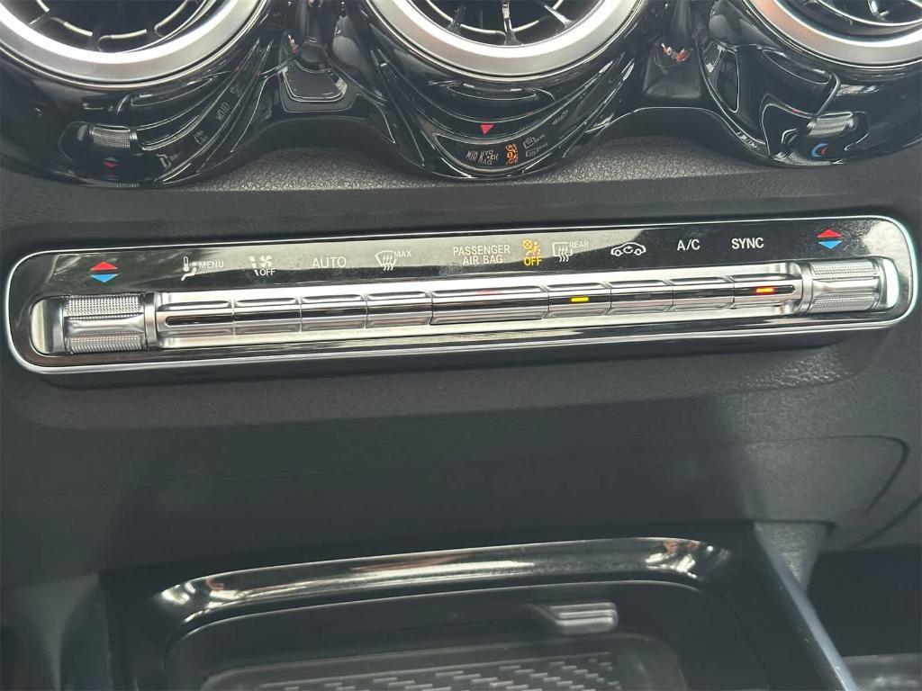 used 2020 Mercedes-Benz GLB 250 car, priced at $19,999