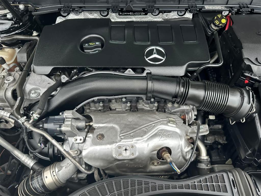 used 2020 Mercedes-Benz GLB 250 car, priced at $19,999