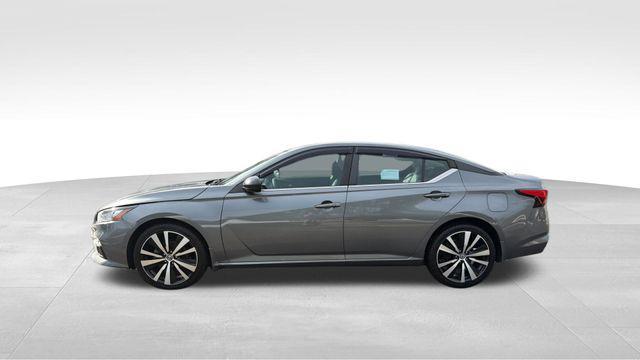 used 2021 Nissan Altima car, priced at $18,900