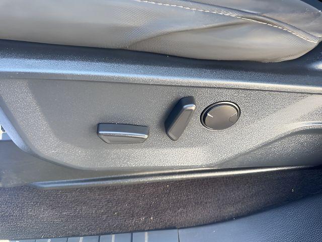 used 2022 Ford F-150 car, priced at $31,999