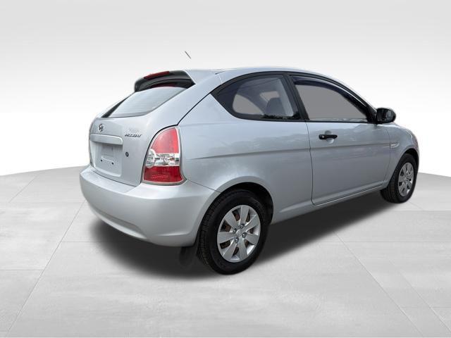used 2009 Hyundai Accent car, priced at $5,499