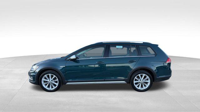 used 2018 Volkswagen Golf Alltrack car, priced at $13,975