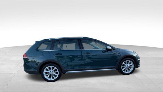 used 2018 Volkswagen Golf Alltrack car, priced at $13,975