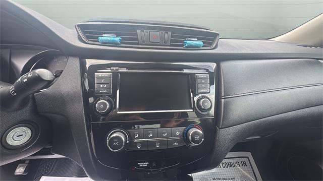 used 2019 Nissan Rogue car, priced at $12,499