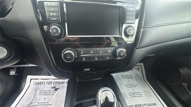 used 2019 Nissan Rogue car, priced at $12,499