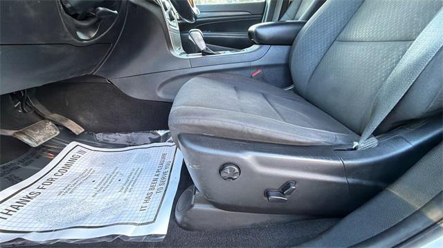 used 2020 Jeep Grand Cherokee car, priced at $17,999