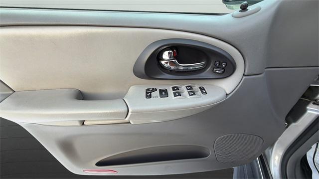 used 2006 Chevrolet TrailBlazer car, priced at $3,950