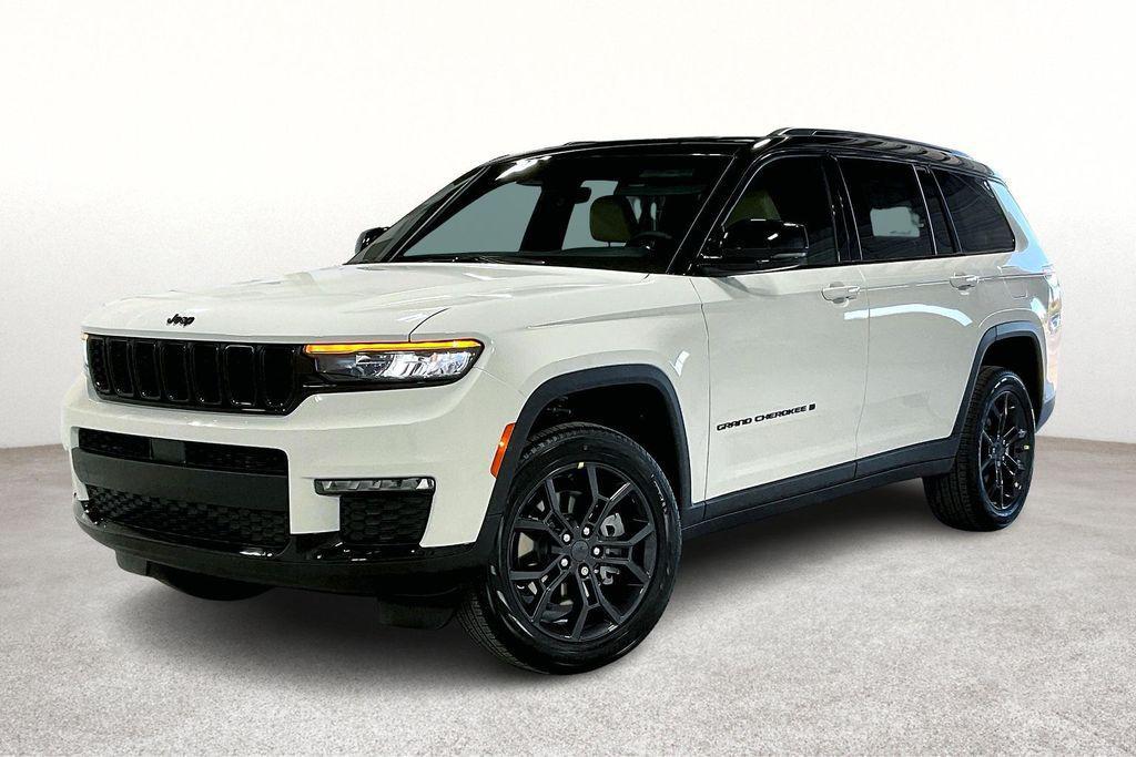 new 2025 Jeep Grand Cherokee L car, priced at $47,321