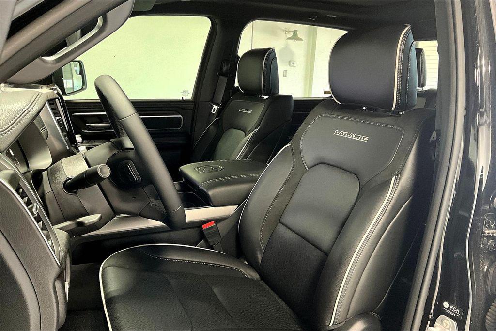 new 2025 Ram 1500 car, priced at $62,560