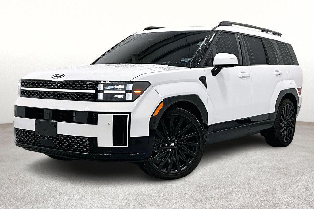 used 2025 Hyundai Santa Fe car, priced at $41,000