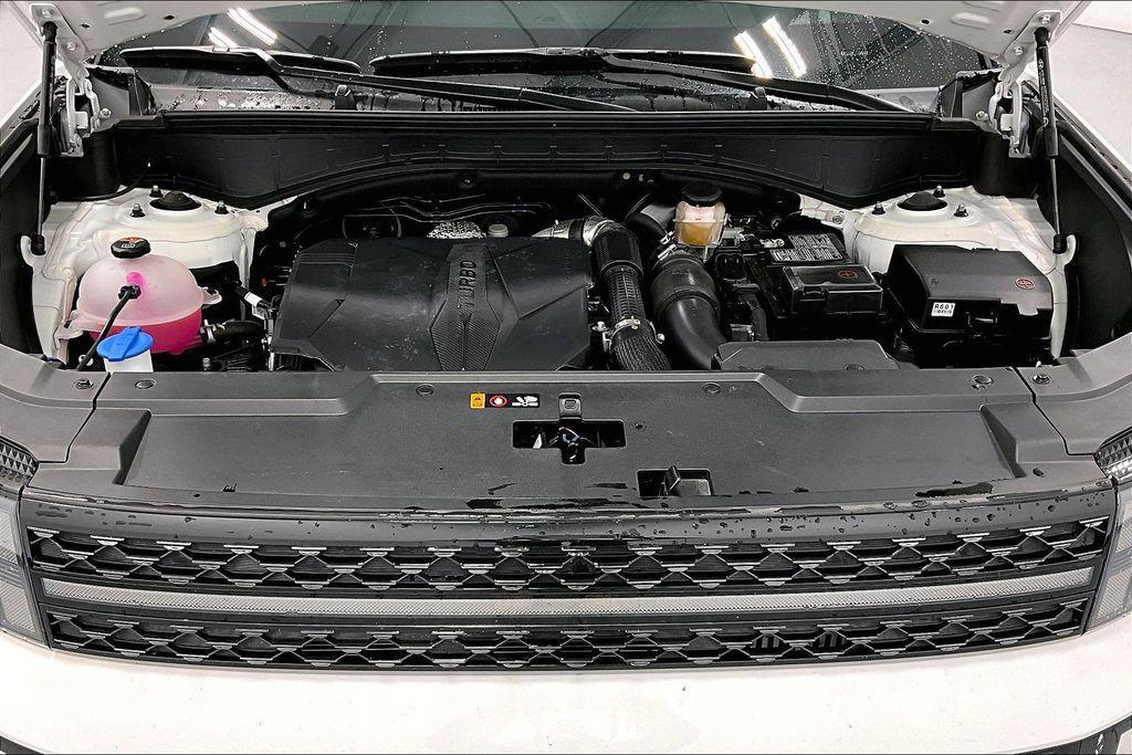 used 2025 Hyundai Santa Fe car, priced at $41,000