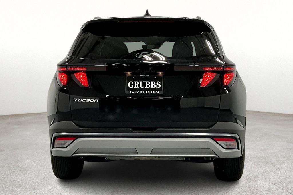 used 2025 Hyundai Tucson car, priced at $28,000