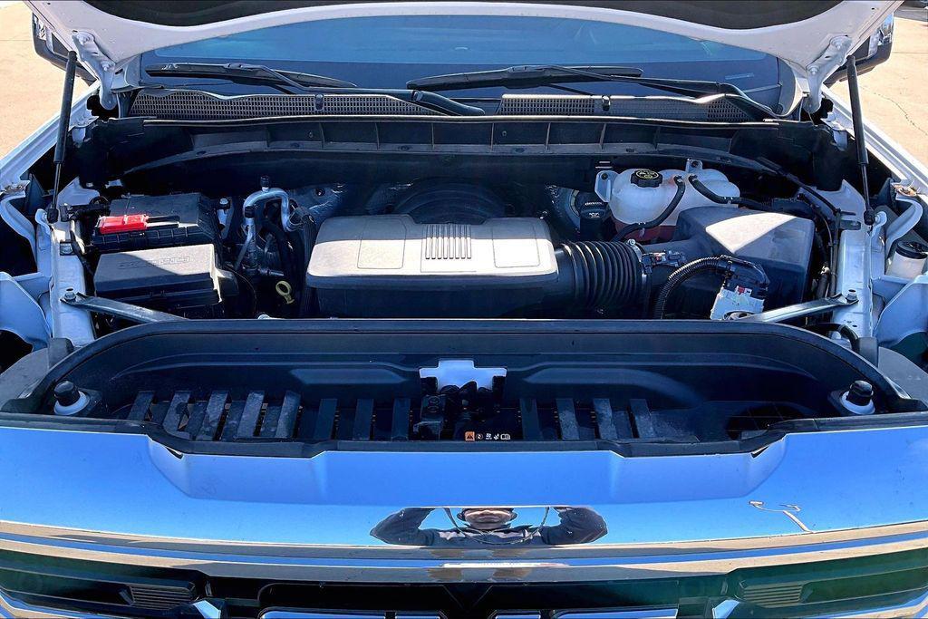 used 2023 GMC Sierra 1500 car, priced at $48,900