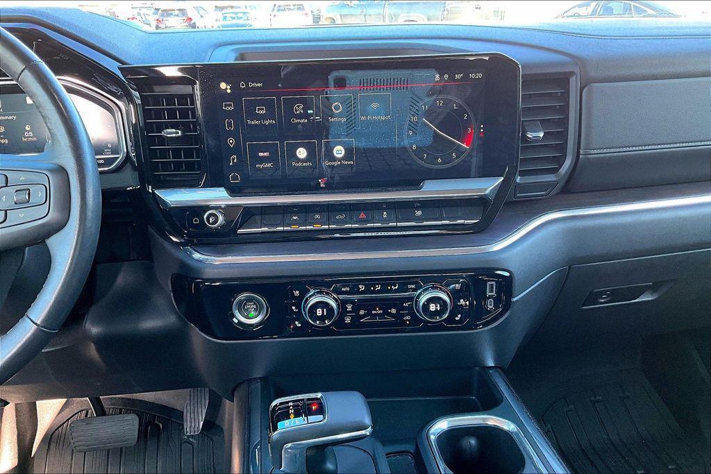 used 2023 GMC Sierra 1500 car, priced at $48,900