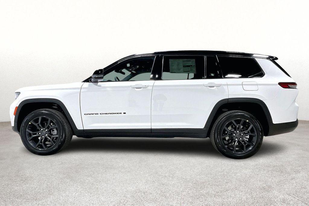 new 2025 Jeep Grand Cherokee L car, priced at $47,781