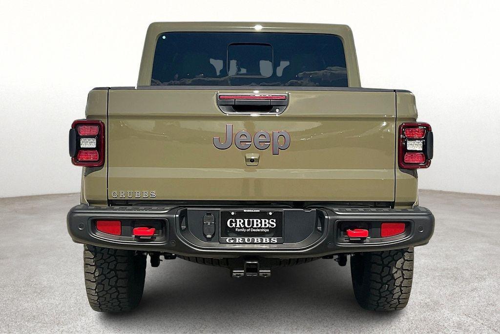 new 2025 Jeep Gladiator car, priced at $60,415