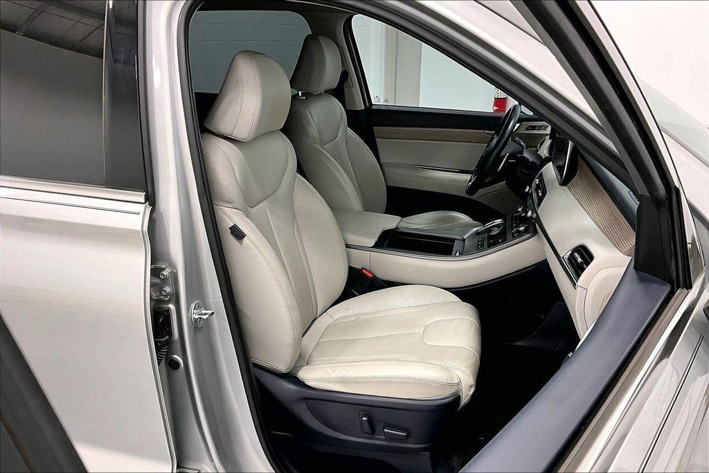 used 2022 Hyundai Palisade car, priced at $28,000