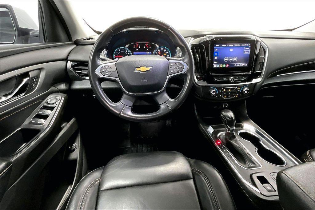 used 2021 Chevrolet Traverse car, priced at $20,000
