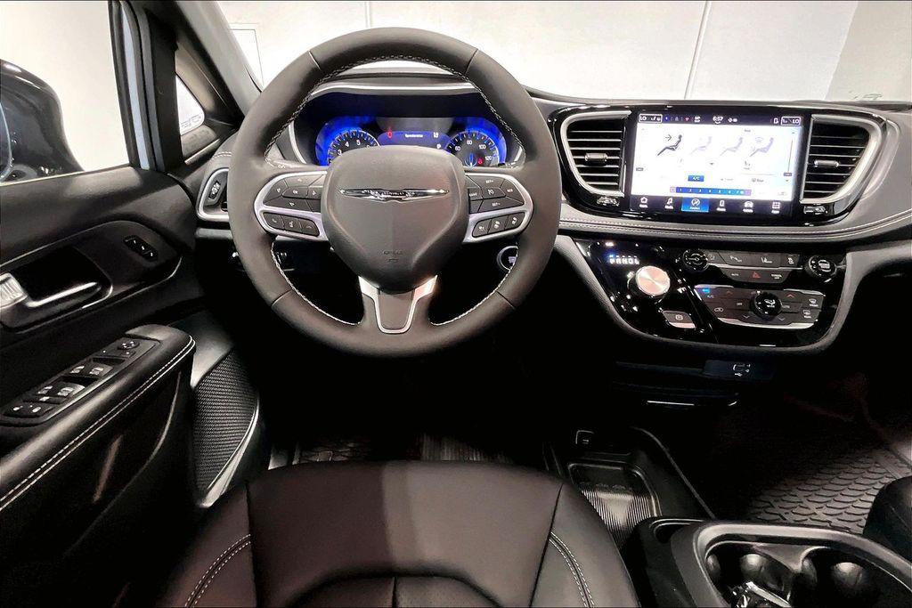 new 2026 Chrysler Pacifica car, priced at $38,985