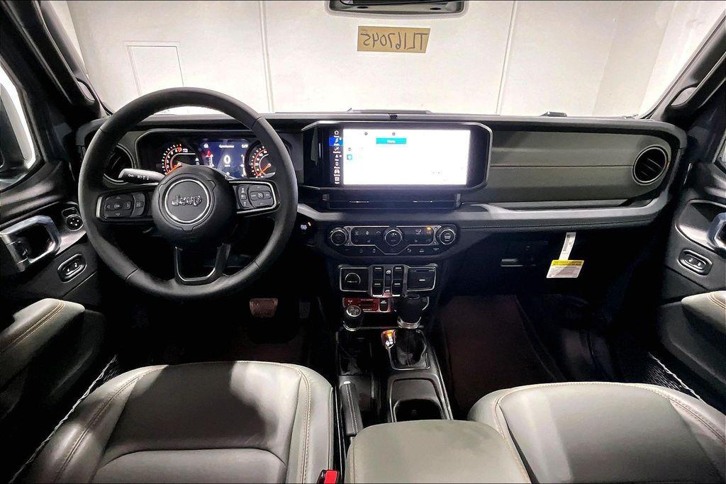 new 2026 Jeep Gladiator car, priced at $54,030