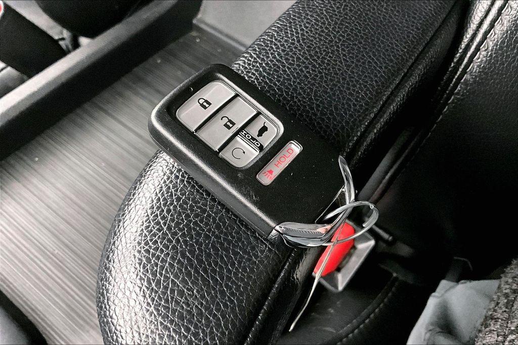 used 2017 Honda Pilot car, priced at $14,000