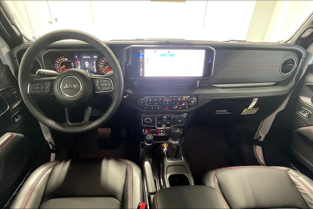 new 2025 Jeep Gladiator car, priced at $50,214