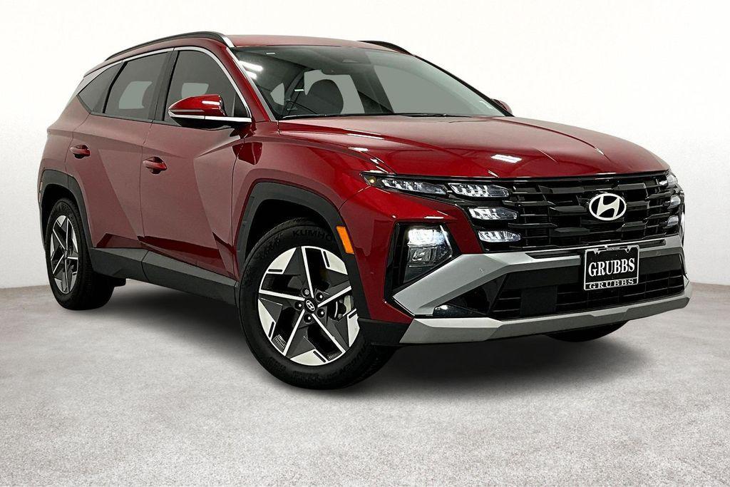 used 2025 Hyundai Tucson car, priced at $27,000