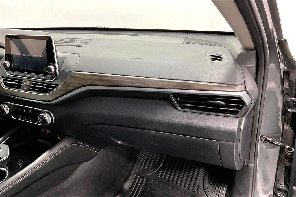 used 2023 Nissan Altima car, priced at $17,000