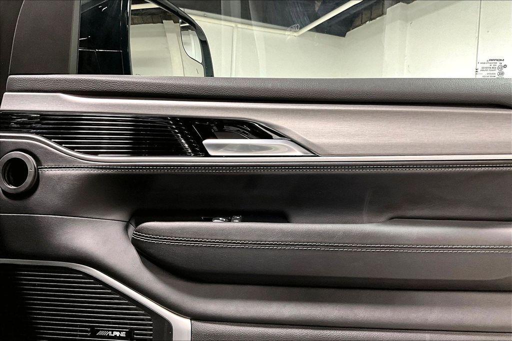 new 2026 Jeep Grand Wagoneer L car, priced at $72,470