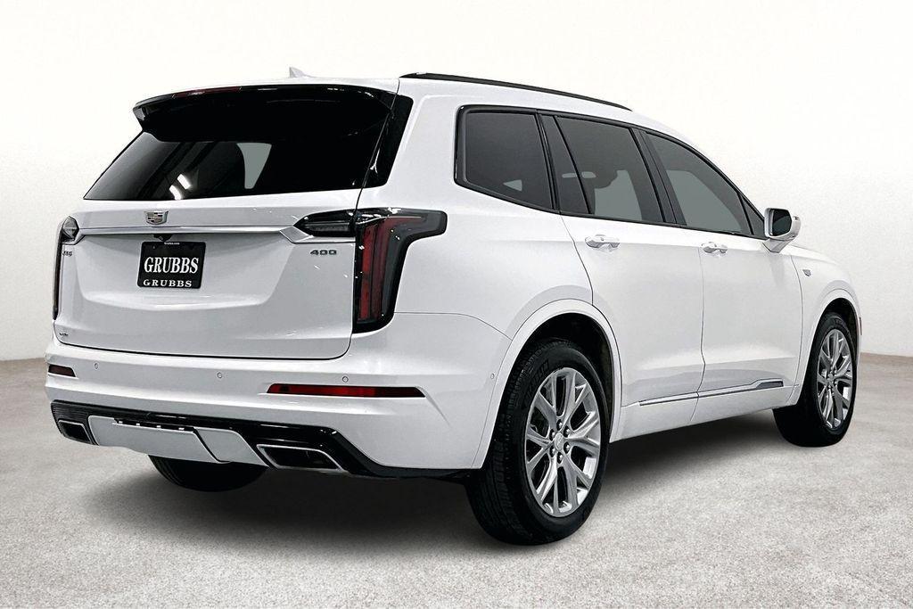 used 2020 Cadillac XT6 car, priced at $23,000