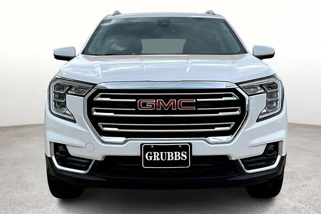 used 2024 GMC Terrain car, priced at $25,000