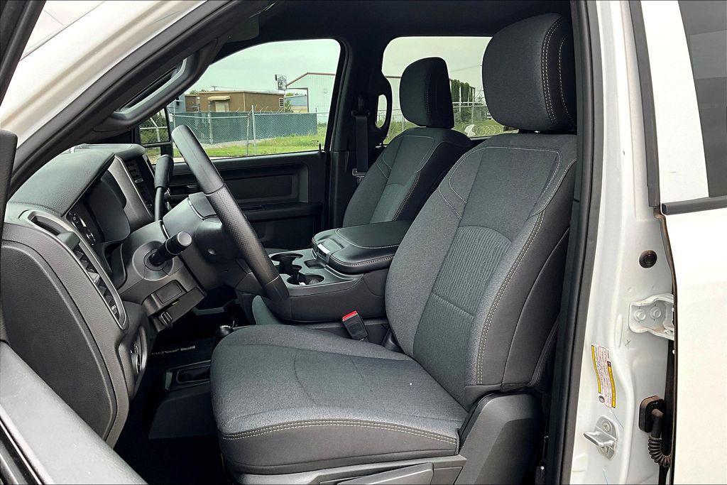 new 2024 Ram 2500 car, priced at $67,615