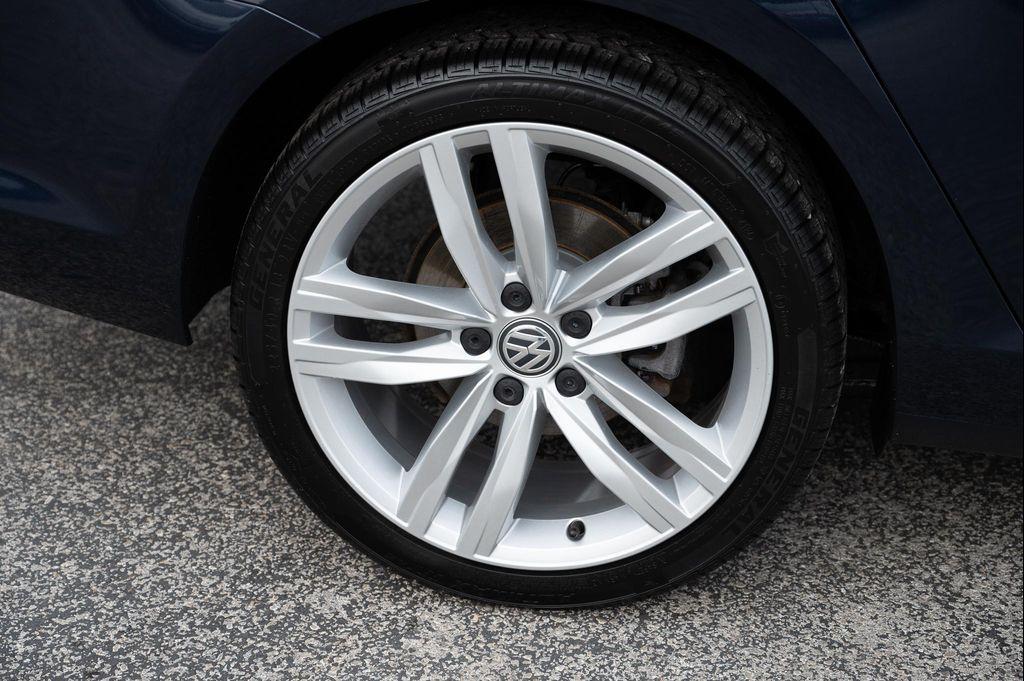 used 2017 Volkswagen Golf SportWagen car, priced at $12,995