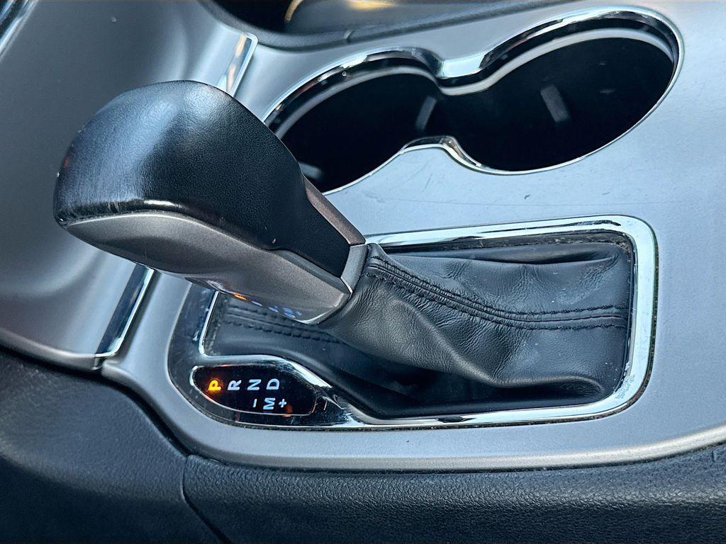 used 2021 Jeep Grand Cherokee car, priced at $18,474