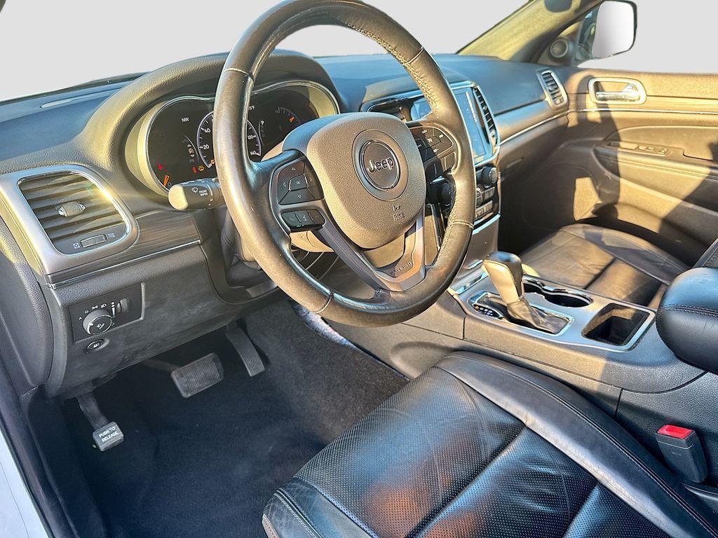 used 2021 Jeep Grand Cherokee car, priced at $18,474