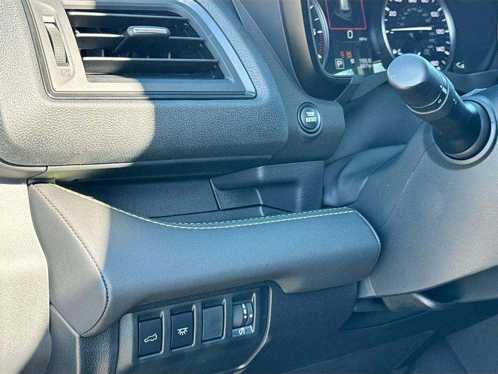 new 2025 Subaru Ascent car, priced at $50,878